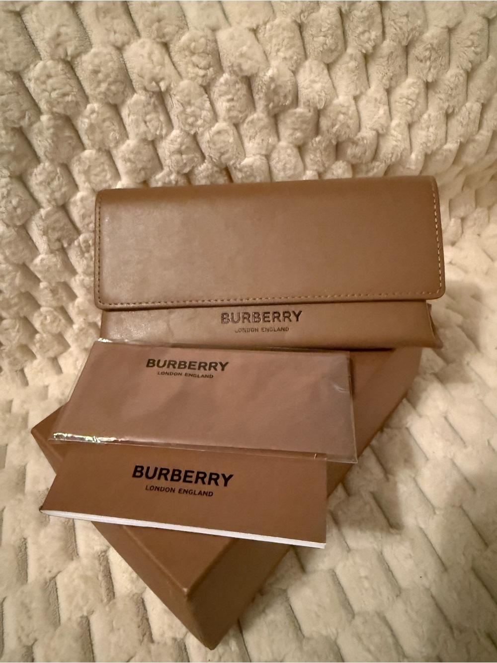 Burberry Tortoiseshell Cat-Eye Sunglasses - Brown Lenses - Picture 13 of 16